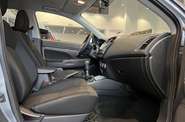Mitsubishi ASX Invite