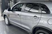 Mitsubishi ASX Invite