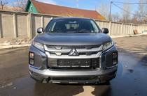 Mitsubishi ASX Invite