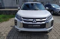 Mitsubishi ASX Invite