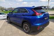 Mitsubishi Eclipse Cross Invite