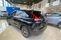 Mitsubishi Eclipse Cross Invite