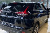 Mitsubishi Eclipse Cross Invite