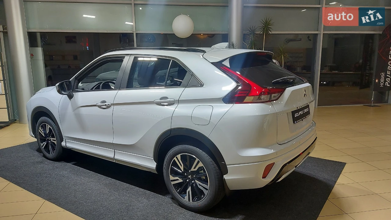 Mitsubishi-3