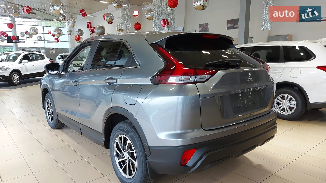 Mitsubishi-4