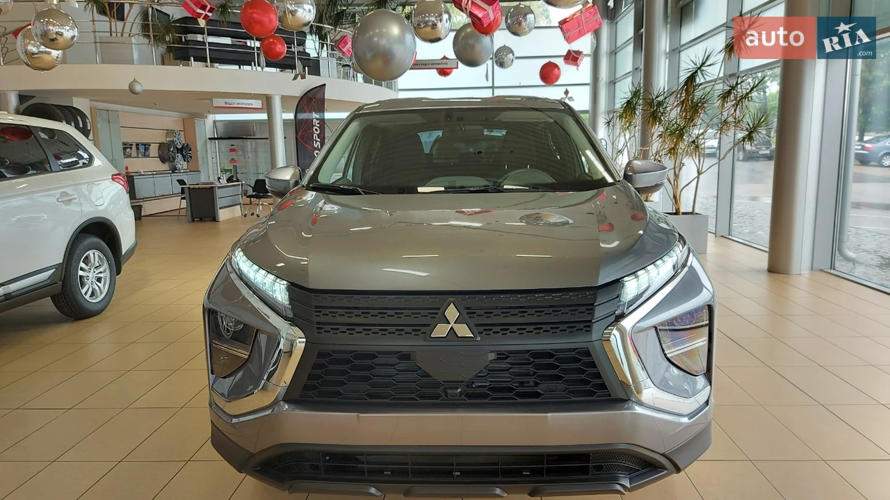 Mitsubishi-8