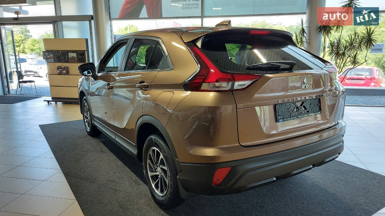 Mitsubishi-3