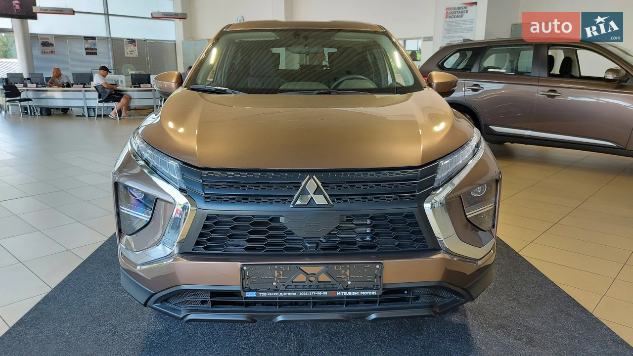 Mitsubishi-4