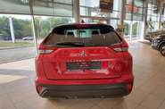 Mitsubishi Eclipse Cross Invite