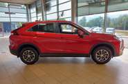 Mitsubishi Eclipse Cross Invite