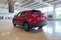 Mitsubishi Eclipse Cross Invite