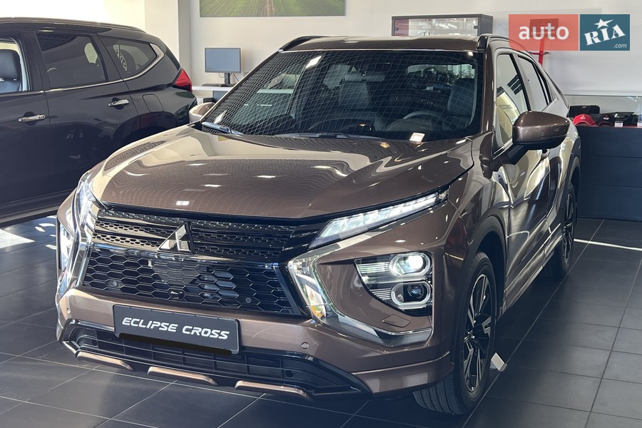 Mitsubishi Eclipse Cross - фото 6