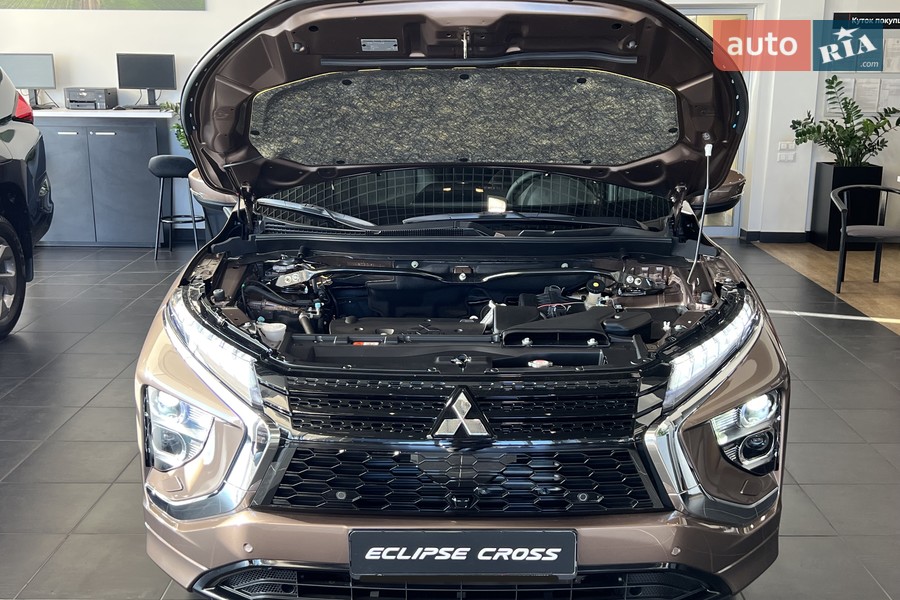 Mitsubishi Eclipse Cross - фото 30