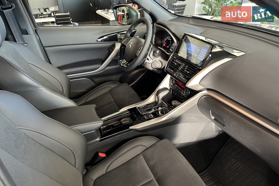 Mitsubishi Eclipse Cross - фото 22