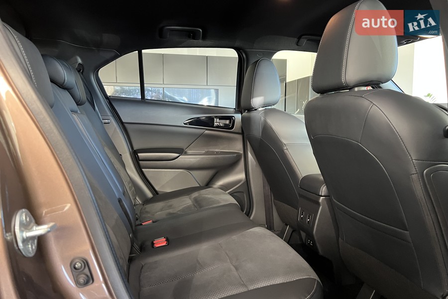 Mitsubishi Eclipse Cross - фото 27