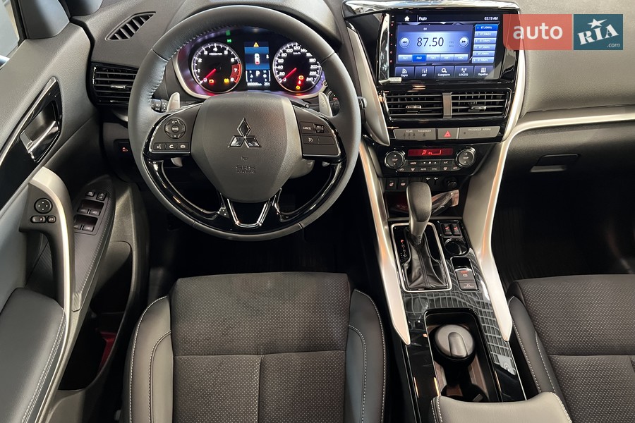 Mitsubishi Eclipse Cross - фото 19