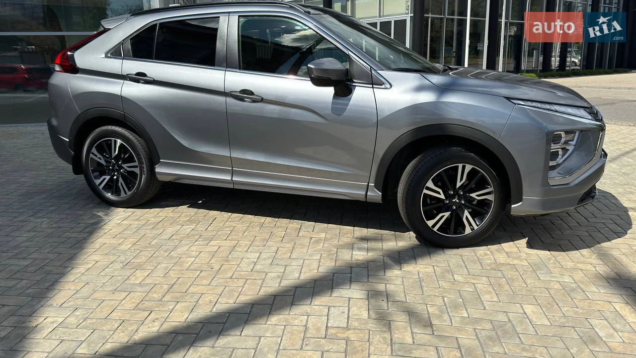 Mitsubishi-18