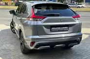 Новий Mitsubishi Eclipse Cross - фото 8