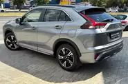 Новий Mitsubishi Eclipse Cross - фото 2