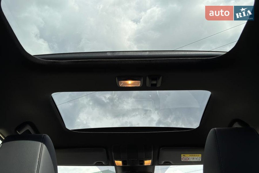 Новий Mitsubishi Eclipse Cross - фото 32