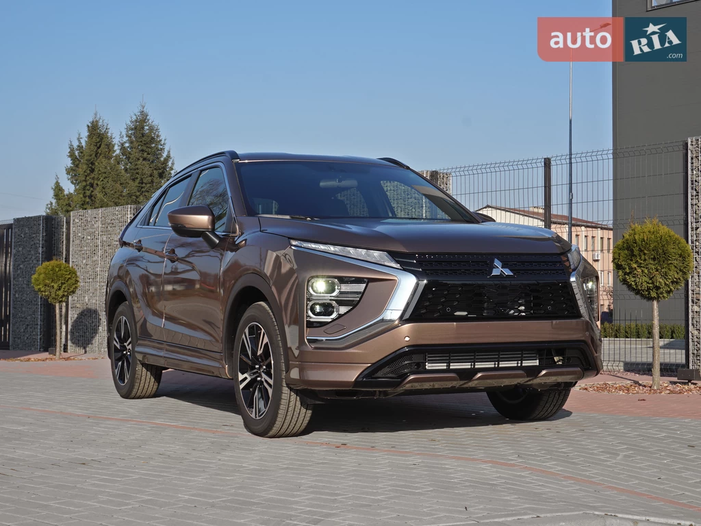 Mitsubishi Eclipse Cross Intense