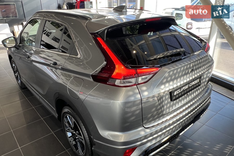 Mitsubishi Eclipse Cross - фото 7