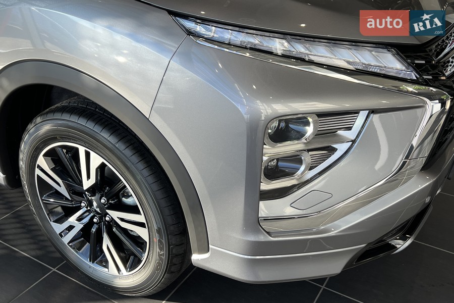 Mitsubishi Eclipse Cross - фото 5