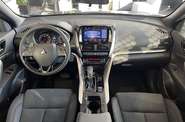 Mitsubishi Eclipse Cross - фото 18