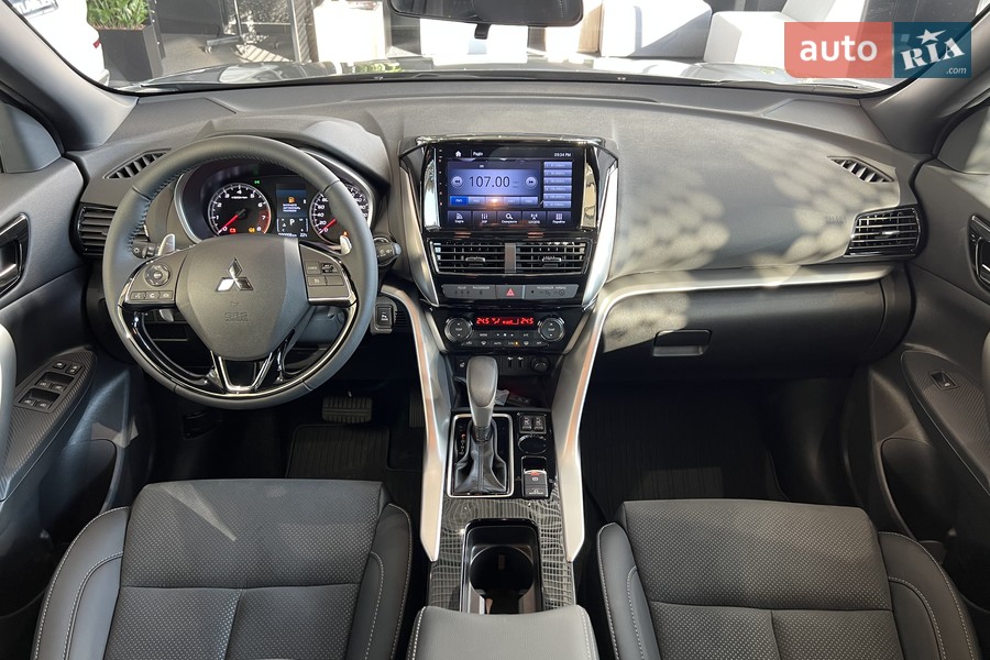 Mitsubishi Eclipse Cross - фото 18