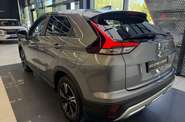 Mitsubishi Eclipse Cross Invite