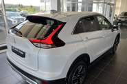 Mitsubishi Eclipse Cross - фото 4