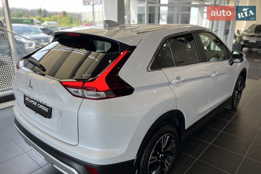 Mitsubishi Eclipse Cross - фото 4