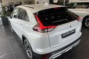 Mitsubishi Eclipse Cross - фото 6