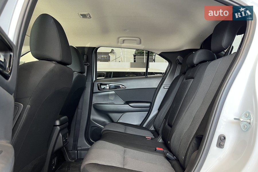 Mitsubishi Eclipse Cross - фото 14