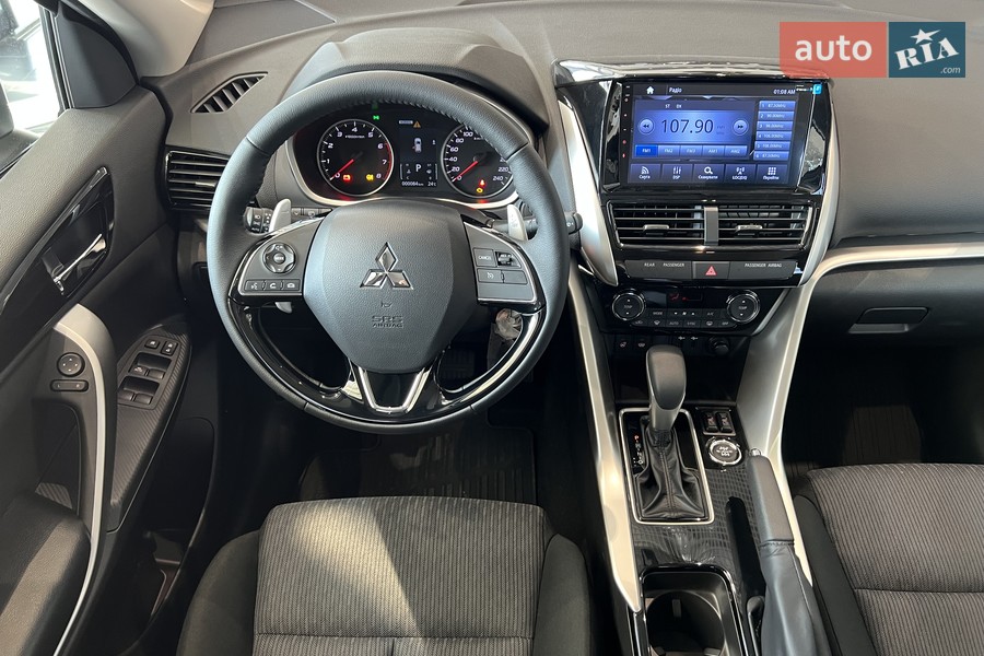 Mitsubishi Eclipse Cross - фото 17