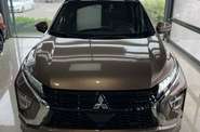 Mitsubishi Eclipse Cross - фото 1
