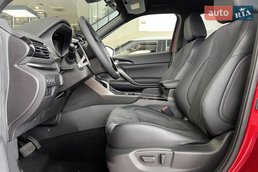 Mitsubishi Eclipse Cross - фото 13