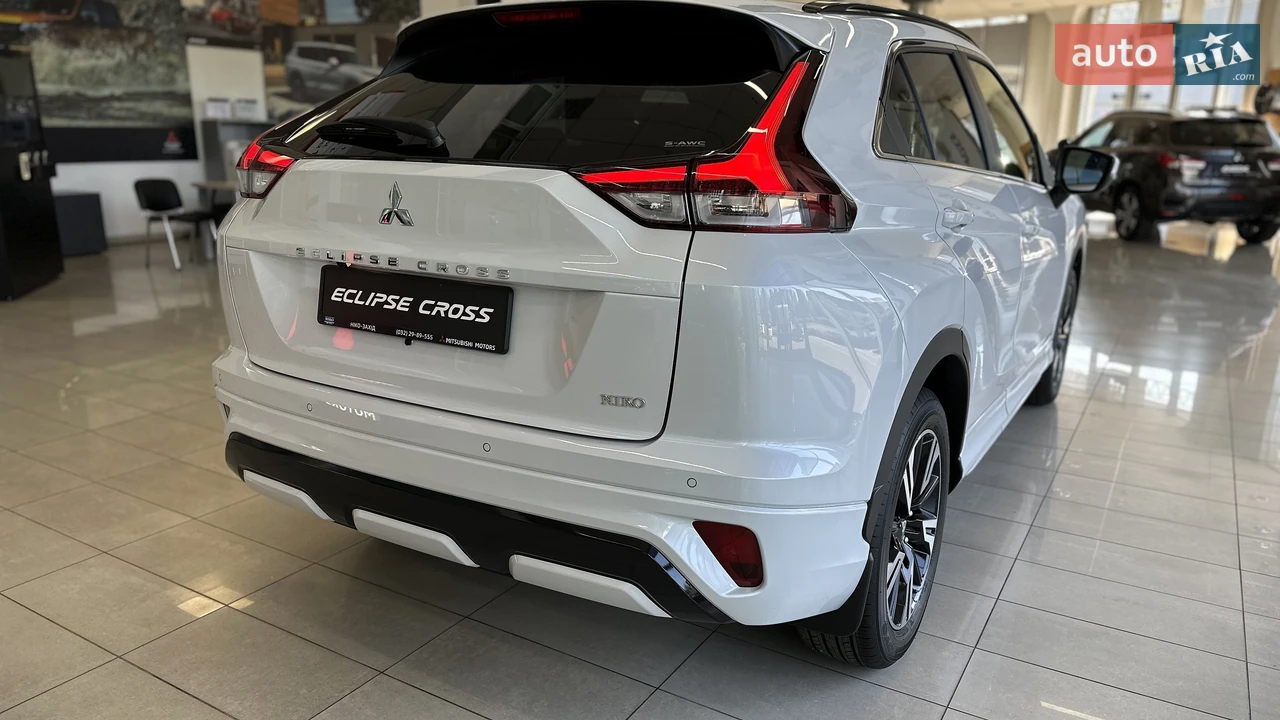 Mitsubishi-3