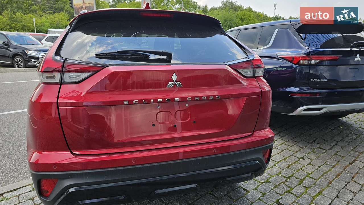 Mitsubishi-2