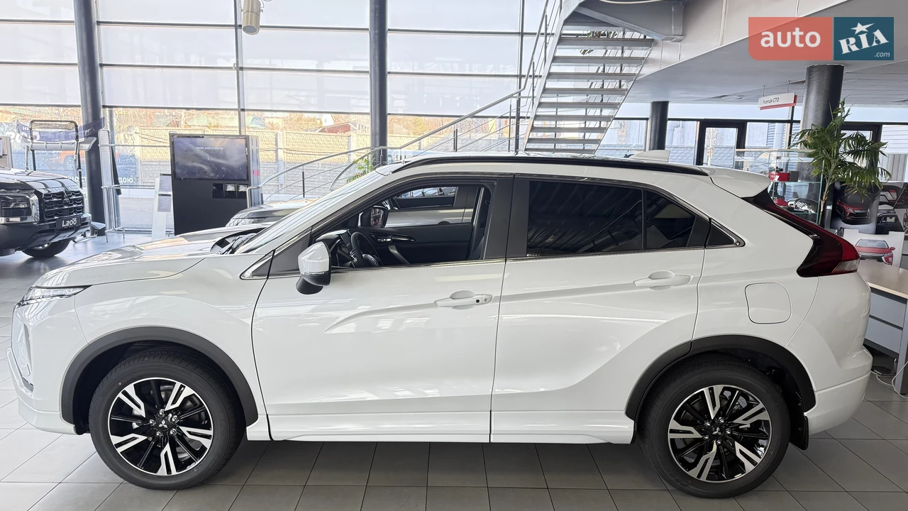 Mitsubishi-0