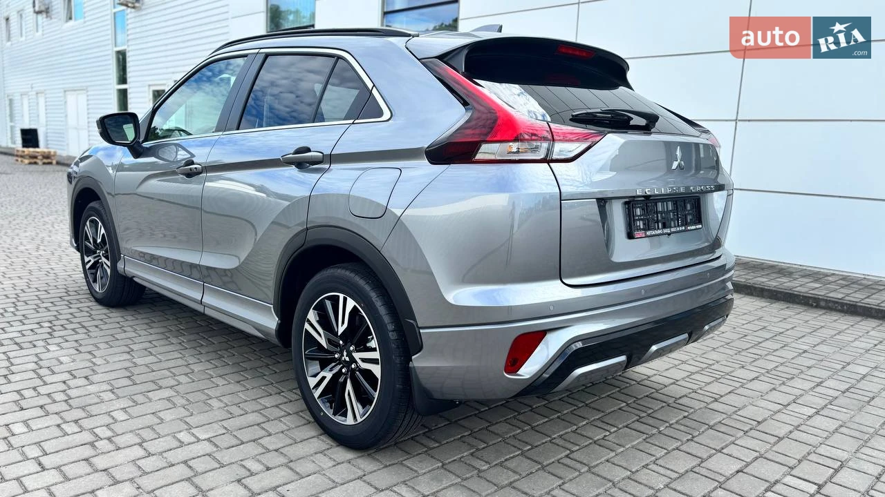 Mitsubishi-7