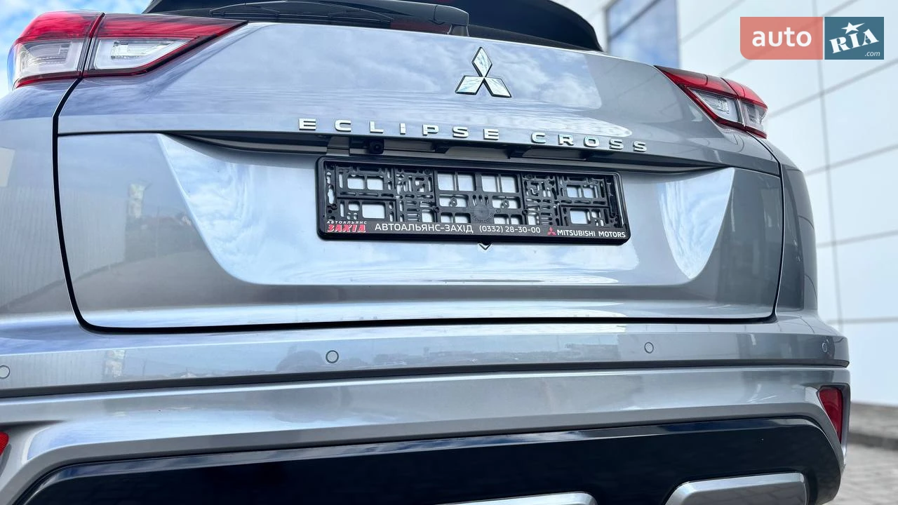 Mitsubishi-8