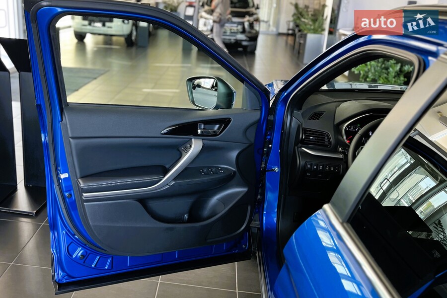 Mitsubishi Eclipse Cross - фото 13