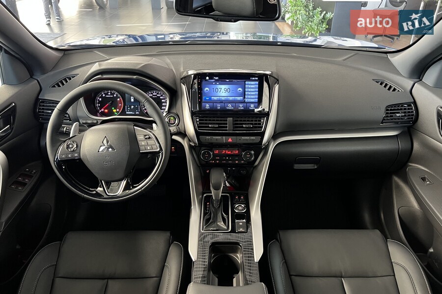 Mitsubishi Eclipse Cross - фото 11