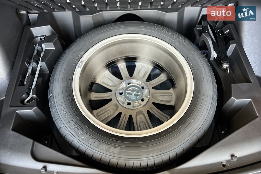 Mitsubishi Eclipse Cross - фото 9