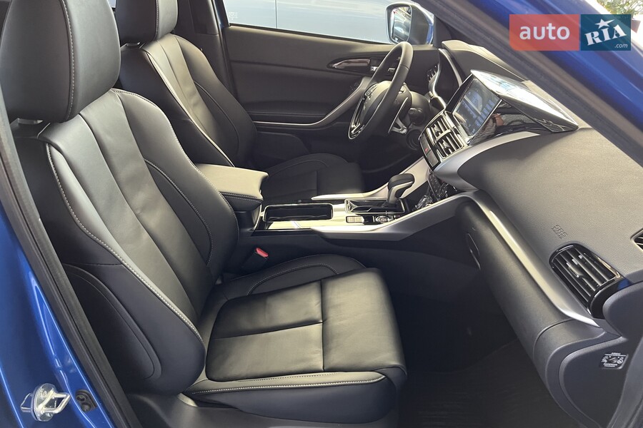 Mitsubishi Eclipse Cross - фото 14