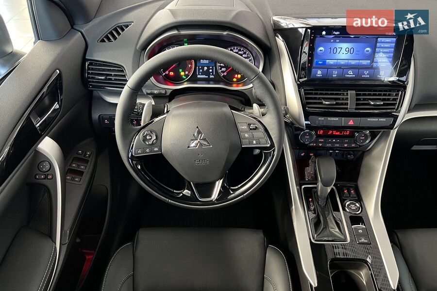 Mitsubishi Eclipse Cross - фото 10