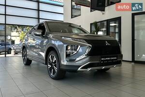 Mitsubishi Eclipse Cross Invite