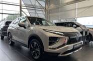 Mitsubishi Eclipse Cross Invite