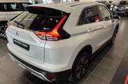 Mitsubishi Eclipse Cross Invite